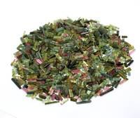 Centre de forme brute de pierre précieuse multi-tourmaline naturelle foré 2x4mm-2x15mm 15g de haute qualité en provenance d'Afghanistan