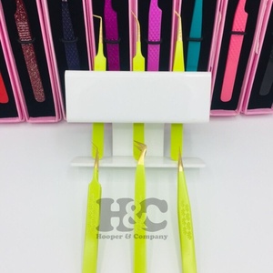 แหนบขนตาปลอมขนมิงค์ทำจากสเตนเลสพร้อมปลายทองออกแบบโลโก้ได้อย่างยั่งยืน - Product Image 5