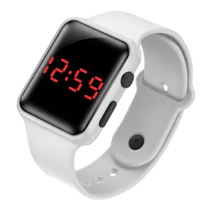 Hot Selling Großhandel Geschenk Mädchen Armbanduhr Sport Design White Square Display Silikon LED Saat