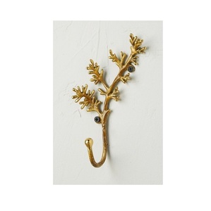 Crochet mural en gros Crochet mural en forme de branche métallique décoratif design moderne antique pour salle de bain et cuisine - Product Image 1