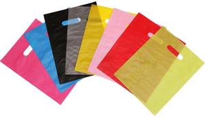 Bolsa de plástico con fuelle lateral troquelada personalizada con mango de parche reciclable de impresión en huecograbado - Product Image 2