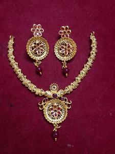 ชุดเครื่องประดับแฟชั่นจากผู้ผลิตอินเดียสำหรับผู้หญิงแอฟริกัน สวมใส่ในงานแต่งงานและงานปาร์ตี้ - Product Image 2