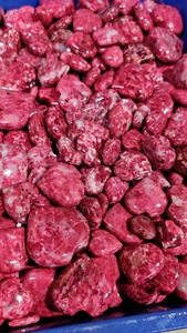 พลอยรูปหัวใจ thulite ธรรมชาติงานฝีมือหินกึ่งมีค่าสำหรับตกแต่งบ้านตามหลักฮวงจุ้ยแรงบันดาลใจ - Product Image 5
