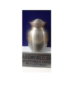 Urna para Cenizas de Mascotas Estilo Americano de Metal de Brassworld India - Product Image 6