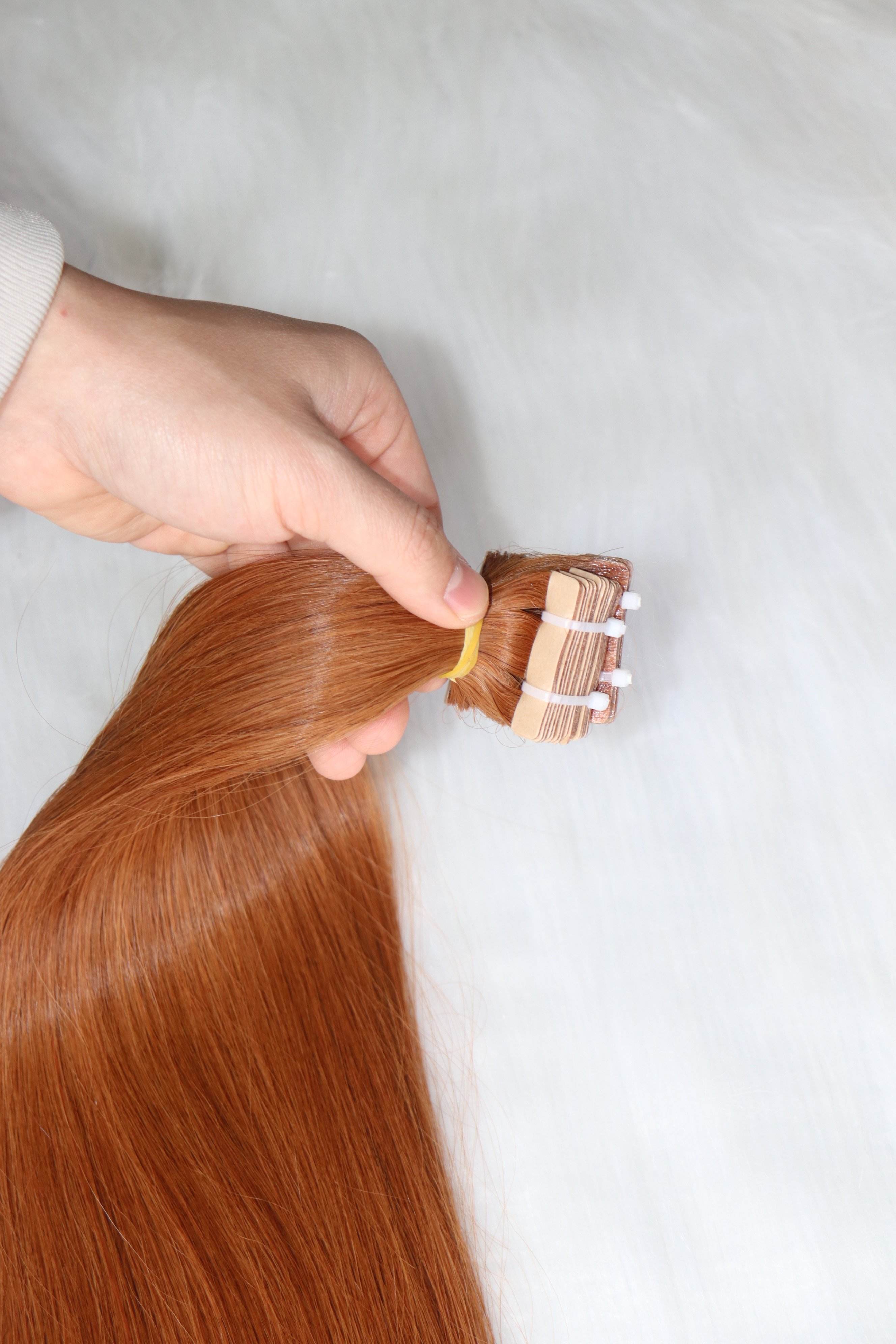 สีน้ำตาล