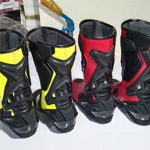 Vente en gros de bottes de motocross de qualité supérieure avec impression personnalisée autres couleurs et designs chaussures de motocross de qualité supérieure - Product Image 6