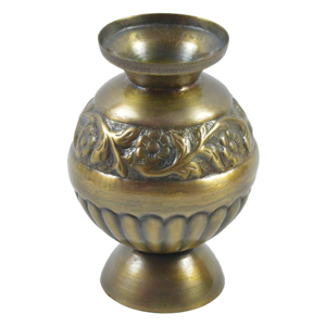 Vase Vintage avec Design de décoration d'entrée, Vase à fleurs avec finition Antique en laiton de bonne qualité et Vase en métal solide - Product Image 2