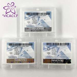 Brand New Austrian <b>Crystal</b> White 1028 - 1.4MM Round Brilliant Cut ( <b>Set</b> of 100pcs) - Product Image 1