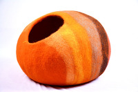 Lit pour chat en laine orange écologique fait main, motif uni classique et moderne, compatible avec la saison hivernale
