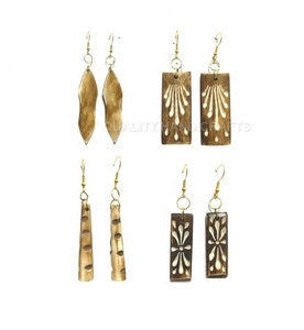 Boucles d'oreilles artisanales de qualité supérieure en os de buffle couleur antique plaqué argent, forme goutte d'eau, best-seller pour femmes - Product Image 2