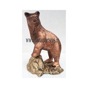 Sculpture d'ours en métal Aluminium plaqué cuivre, Sculpture pour hôtel, décoration pour Table de bureau et bureau - Product Image 3