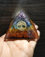 Pyramide d'Orgone en Quartz Naturel 7 Chakras, Polie, Générateur d'Énergie Positive, Pierres de Guérison Orgonite pour le Feng Shui - Vente en Gros