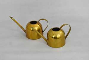 Bidon d'eau d'extérieur en acier inoxydable fabriqué à la main en Inde plaqué or 10x10x23 cm par Axiom Home Accents - Product Image 3