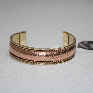 Brazalete de latón tejido para mujer, joyería artificial para regalo de cumpleaños - Product Image 2