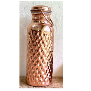 Bouteille d'eau martelée en cuivre pur 100% de haute qualité verres en plastique de qualité supérieure pour l'eau bouillante - Product Image 1