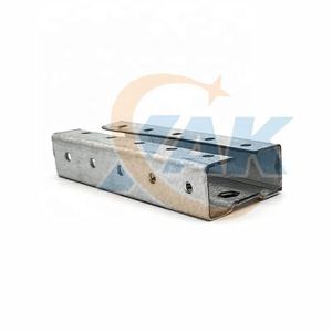 XAK, proveedor de fábrica de perfiles de metal ranurados en forma de Sigma, canales de acero al carbono templado GI chapados en frío OEM - Product Image 3