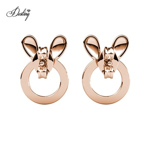 Simpatici orecchini a forma di coniglietto in oro placcato 18K ipoallergenico impreziositi da <span class=keywords><strong>gioielli</strong></span> per bambine con cristalli Swarovski - Product Image 6