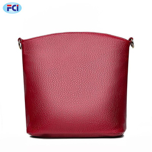 Women's Casual Leather <b>Crossbody</b> Shoulder <b>Bag</b> Zipper Closure <b>Messenger</b> <b>Bag</b> with Bucket Design - Product Image 3