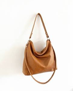 Leather Hobo Bag / Leather Purse / Camel Leather Bag / Camel Leather Bag / Leather Hobo Bag / Tan Cross Body Bag / Vintage Look - Product Image 1
