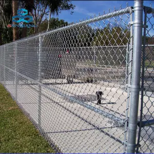 2020 New Oem Football Field Chain Link Wire Fence For Playground