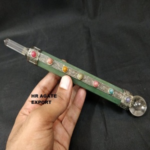 Gema de cristal Natural curativa, Gema de energía Aventurina verde con Cuentas pequeñas de Chakra con palo de bola pequeña, venta al por mayor - Product Image 1