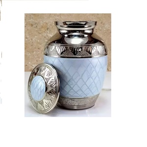 Urna de cremación de latón de tamaño completo de alta calidad, contenedor de Metal pulido hecho a mano para cenizas de adultos, uso funerario conmemorativo - Product Image 6