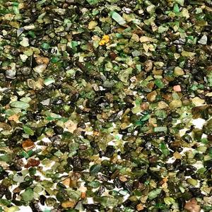 Chips de Esmeralda Guijarros de cristal de cuarzo natural de gran calidad Pulsera semipreciosa de flores de 1 color Curación Pulida a granel - Product Image 2