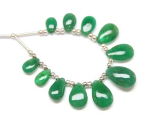 Cuentas de piedra lisa de Esmeralda zambiana natural, Unidad de hebra suelta, piedras preciosas verdes en forma de pera - Product Image 4