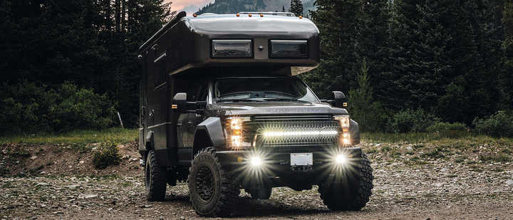 F550 Luxury Fiberglass RV Motorhome & Truck Camper for Sale