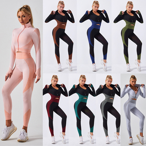 Vente en gros de survêtements complets 3 pièces à la mode pour femmes, haut de gamme, survêtement tendance, sweats à capuche et sweat-shirts pour hommes - Product Image 3