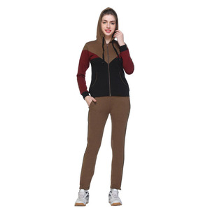 Survêtement personnalisé pour femme avec fermeture éclair, style streetwear, grande taille, respirant, coupe-vent, séchage rapide, design personnalisé pour la saison hivernale - Product Image 1