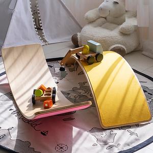 Planches d'équilibrage en bois naturel, fait à la main - Product Image 5