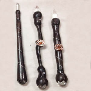 Bâton de guérison en forme de serpent, bois de Rose, - Product Image 1