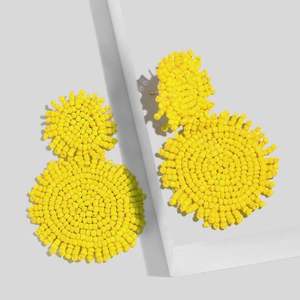 Pendientes de cuentas Miyuki, felicidad hecha a mano - Product Image 1