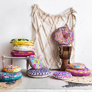 High Selling 2020 Hand Embroidered Floor Round Cotton Cushion with Pom Pom Trim