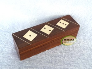 Boîte à dés en bois artisanale INAM, étui rectangulaire fait main en bois poli, objet d'art de collection, décoration de table - Product Image 4