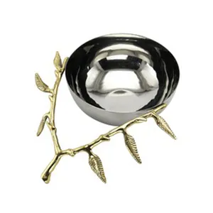 热销独特设计银色干果桌面供应装饰碗，配有树枝设计支架