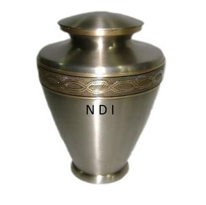 Cenizas del cuerpo humano Acabado antiguo rojo Recuerdo funerario de alta calidad Cenizas para adultos Urnas de cremación de entierro Calidad sostenible - Product Image 5