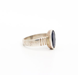 Bague en saphir bleu naturel en argent sterling 925 faite à la main en gros forme ovale bague de mariage en pierres précieuses IGI certificat réglage de la lunette - Product Image 2