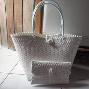 Sac fourre-tout de plage en Pp tissé à la main, sac à main en plastique pp tissé à la main avec poignées en PU, meilleure vente - Product Image 4