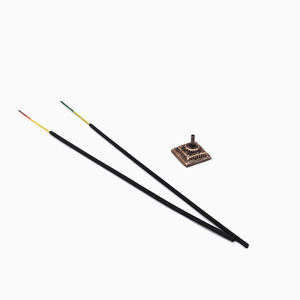 Soporte de varilla de incienso pequeño de latón macizo - Product Image 2