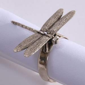 Anneaux de serviette en aluminium de luxe en gros, écologiques, uniques, décoratifs, de qualité supérieure pour mariages, fêtes et décoration intérieure - Product Image 6