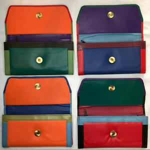 กระเป๋าถือสไตล์โบฮีเมียนแบบตะวันตกกระเป๋าถือหนังสีน้ำตาลทอประดับพู่นิ่มและโซ่ประดับด้วยมุก - Product Image 1