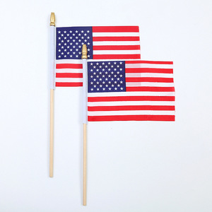 Bandeira americana personalizada pequena de ondulação, bandeira americana 100% poliéster, fãs nacionais de 4*6 polegadas, bandeira de ondulação manual com 25cm de madeira - Product Image 6