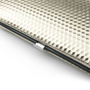 Juego de Manicura y Pedicura de 19 Piezas de Acero Inoxidable con Herramientas Duraderas en Estuche de PU <span class=keywords><strong>FLYHIGH</strong></span> FH107 para Regalo y Uso en Salón - Product Image 4