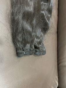 Extensions de cheveux humains naturels indiens non transformés avec fermeture à lacet en couleurs noires et brunes - Product Image 3