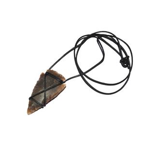 Collier de pointes de flèche en jaspe fantaisie-Colliers enroulés en fil noir - Product Image 1