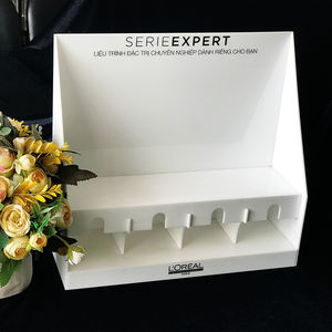 Armario de exhibición de cosméticos de diseño colorido, esquinero para labios, ojos y uñas - Product Image 3