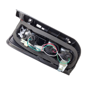 Nueva Luz Trasera Sigma de Alta Calidad para Automóviles de Taiwán, OE 81550-95J10 / 81560-95J10 para HIACE III Wagon 1987-2004, 1 Año de Garantía - Product Image 3