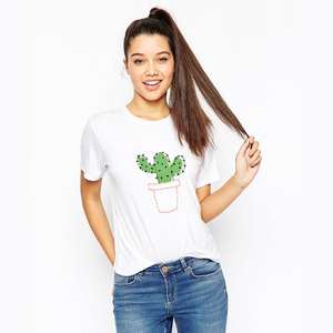 Venta al por mayor de ropa deportiva informal de verano para gimnasio y fitness con logotipo personalizado camiseta de yoga acanalada personalizada - Product Image 1